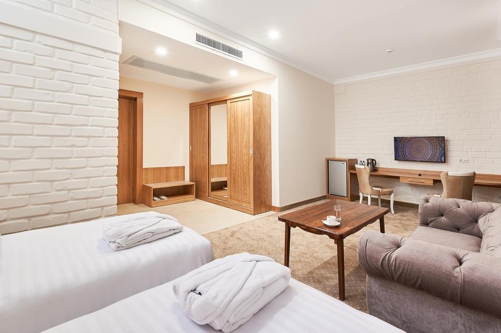 Praga Hotel Tashkent Bagian luar foto